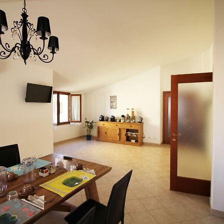 Aqui Bed & Breakfast Alghero Bagian luar foto