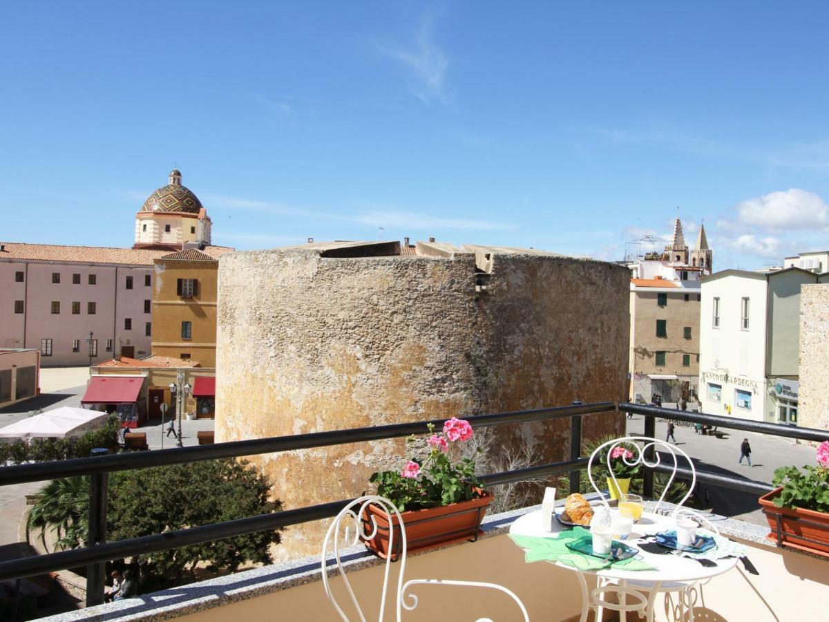 Aqui Bed & Breakfast Alghero Bagian luar foto